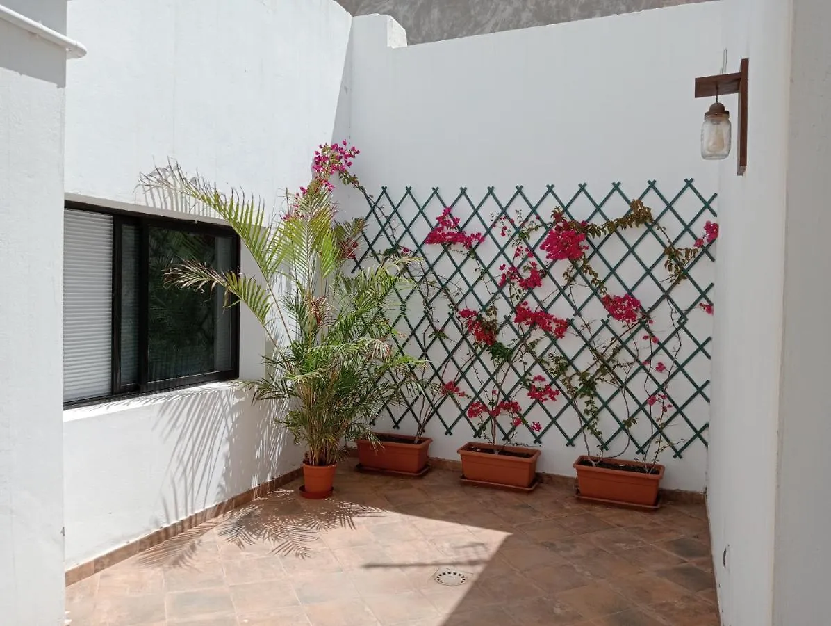 Casa Mocan Bed and Breakfast Arrecife  0*, Arrecife (Lanzarote)